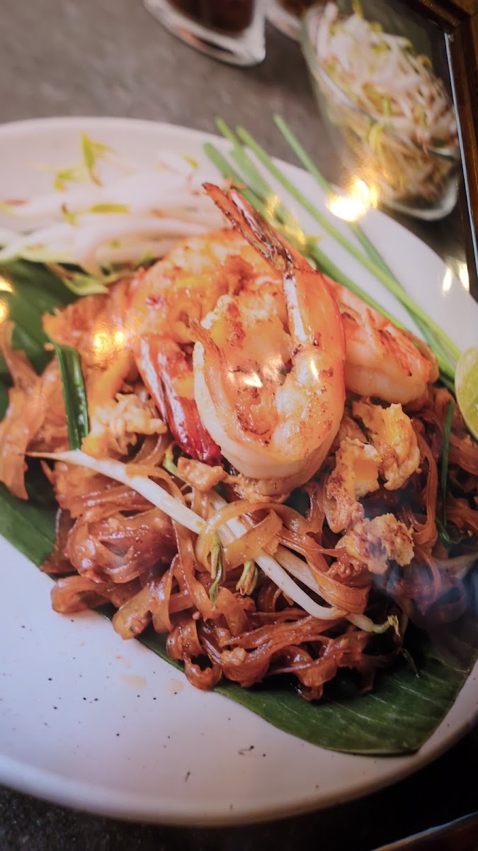 Wow's Thai Kitchen-9
