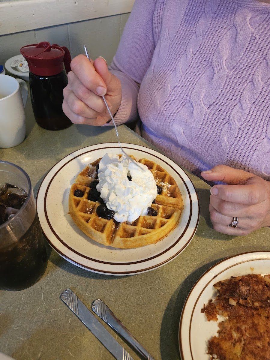 Wyatts Family Restaurant-8