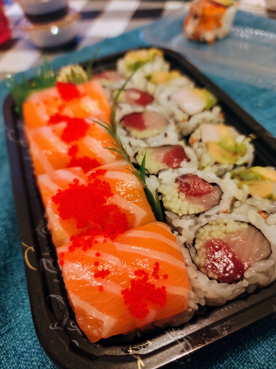 Xaga Sushi & Asian Fusion-9