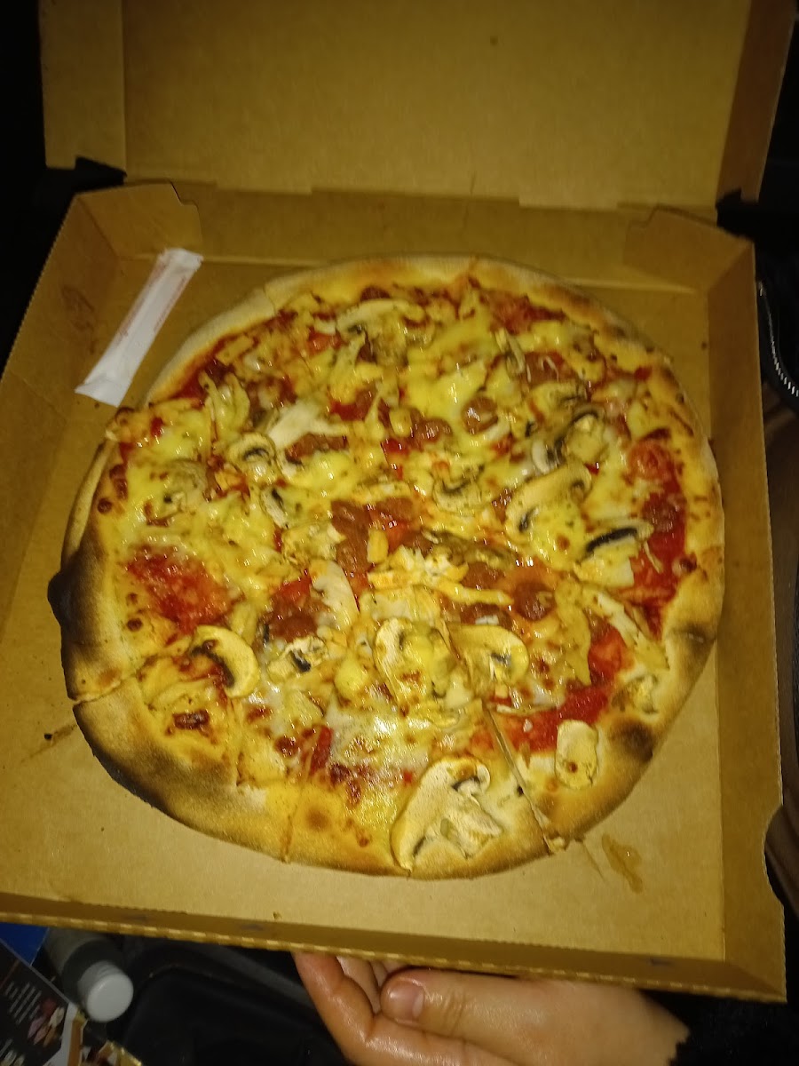 Xl Pizza-8