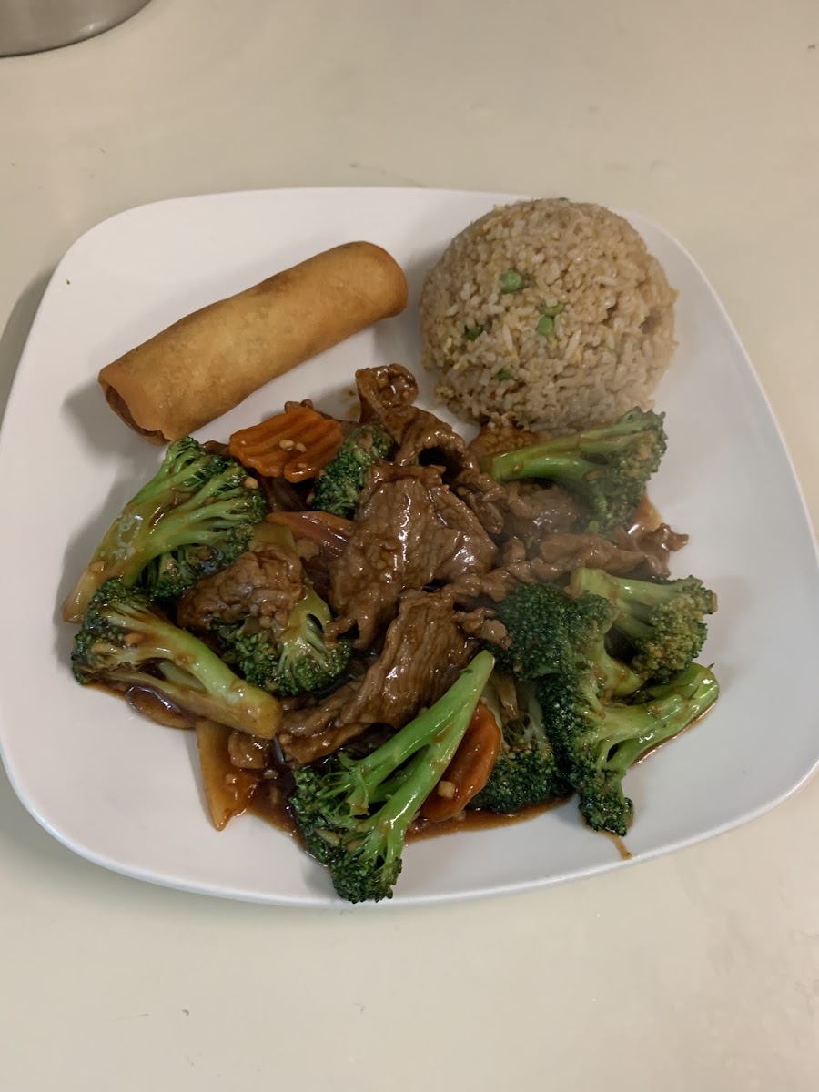Xu's Golden Dragon Chinese Restaurant-9