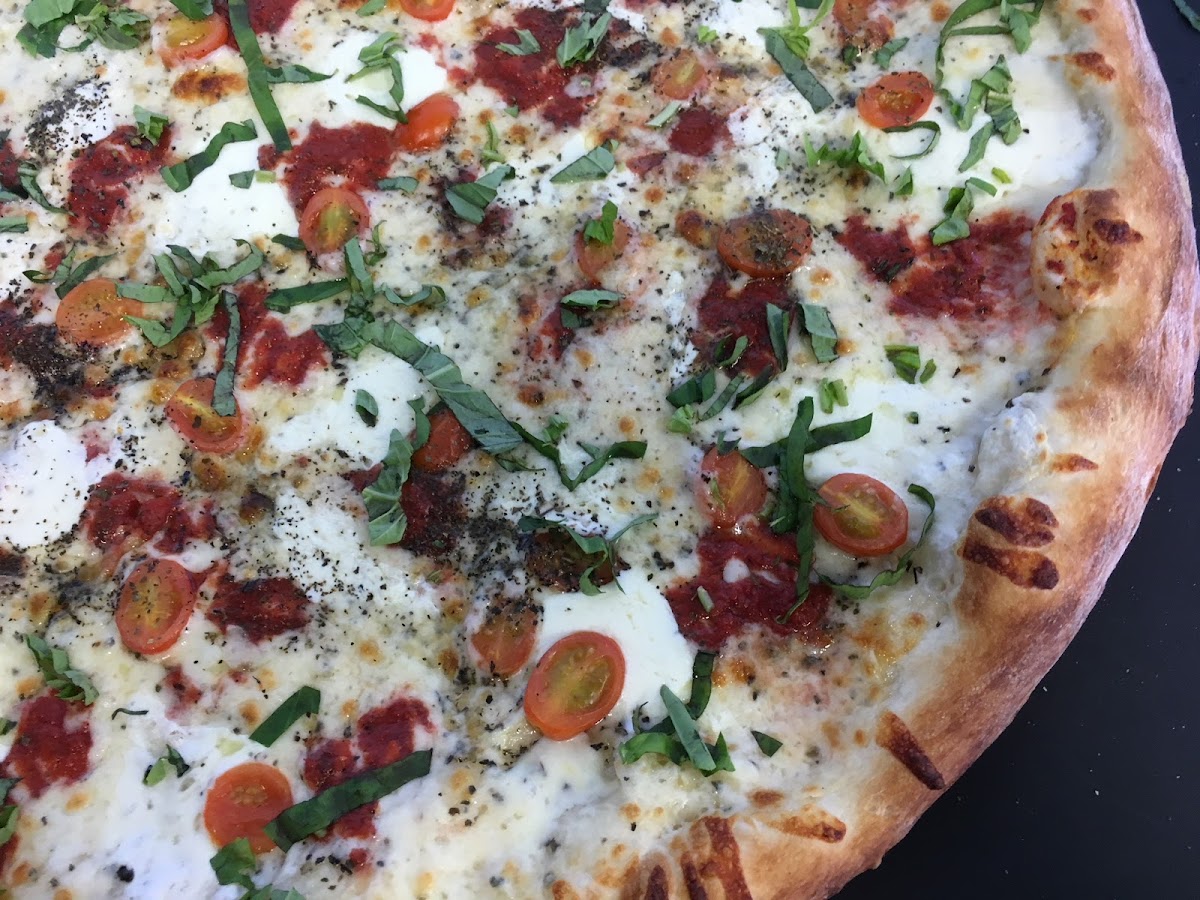 Yaghi's New York Pizzeria-2