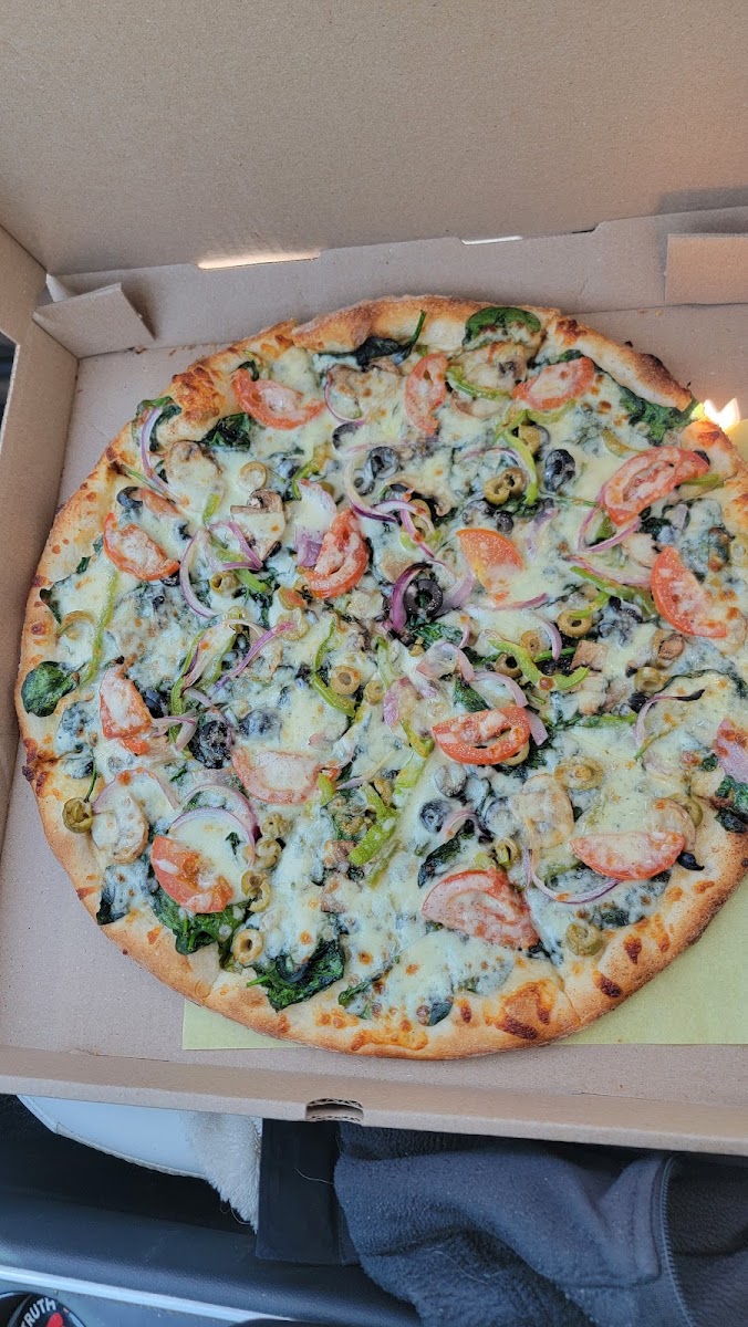 Yaghi's New York Pizzeria-5