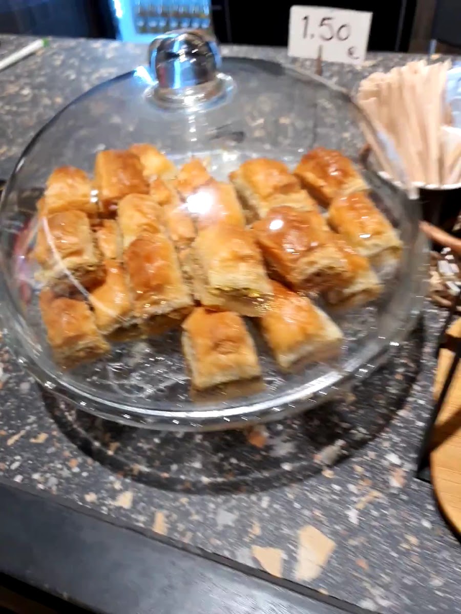 Yalda Pizza (Yalda Restaurant)-2