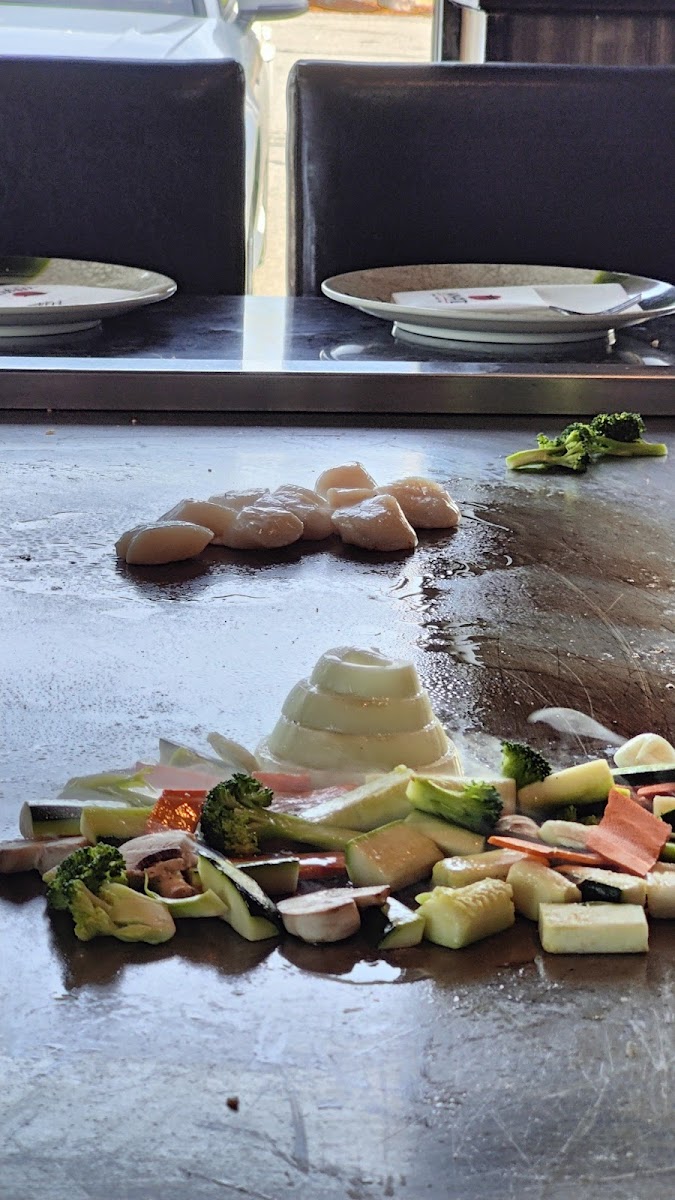 Yamato Hibachi & Sushi Bar-10
