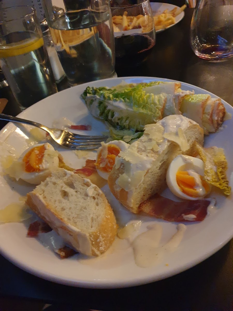 Yard Bar & Eatery-5