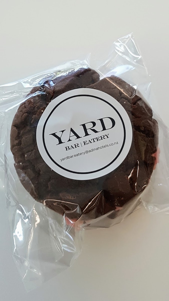 Yard Bar & Eatery-9