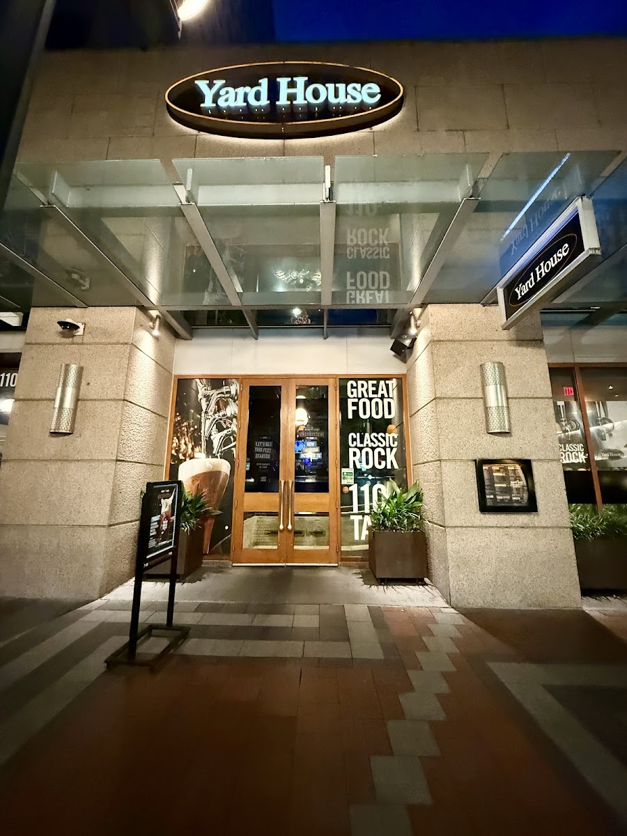 Yard House