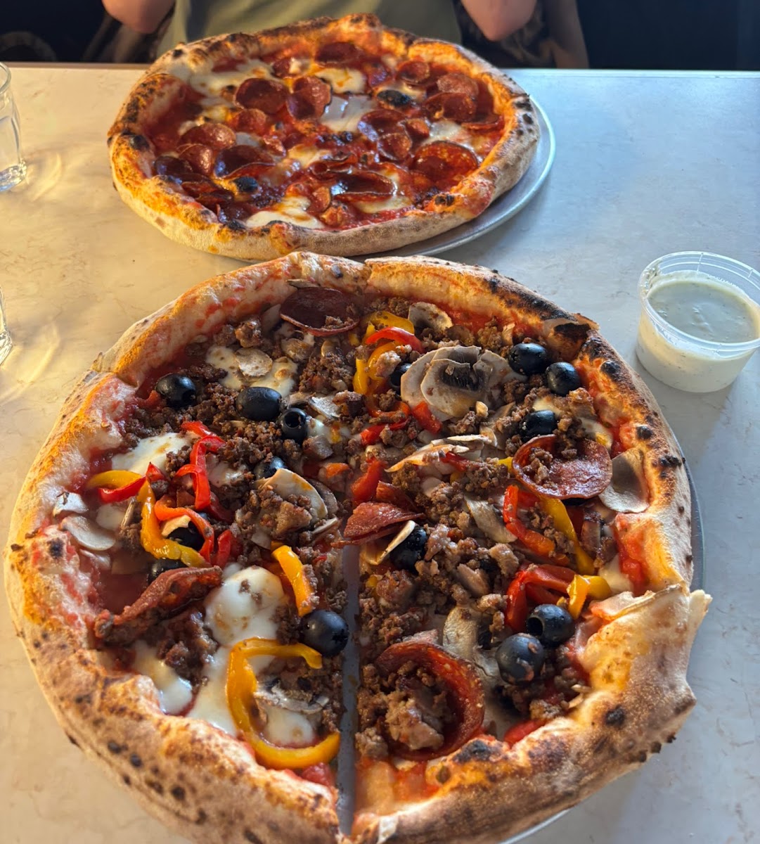 Yard Sale Pizza-8