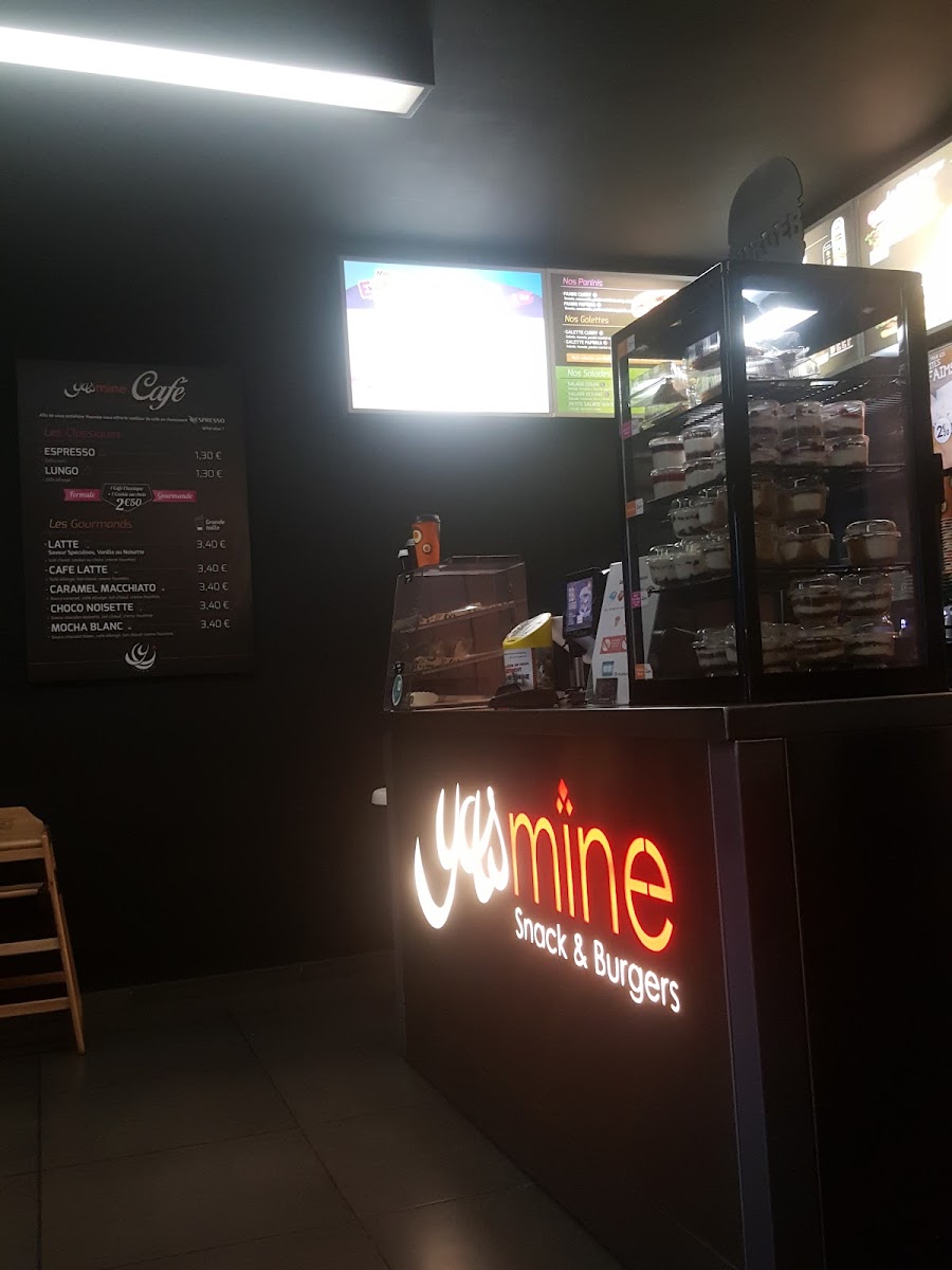 Menu Yasmine Snack & Burger-5