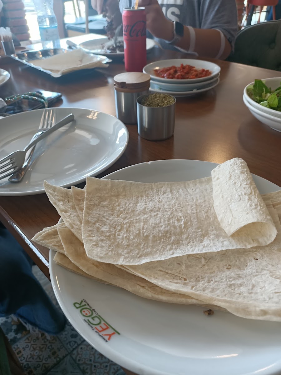 Ye Gör Cağ Kebap-8