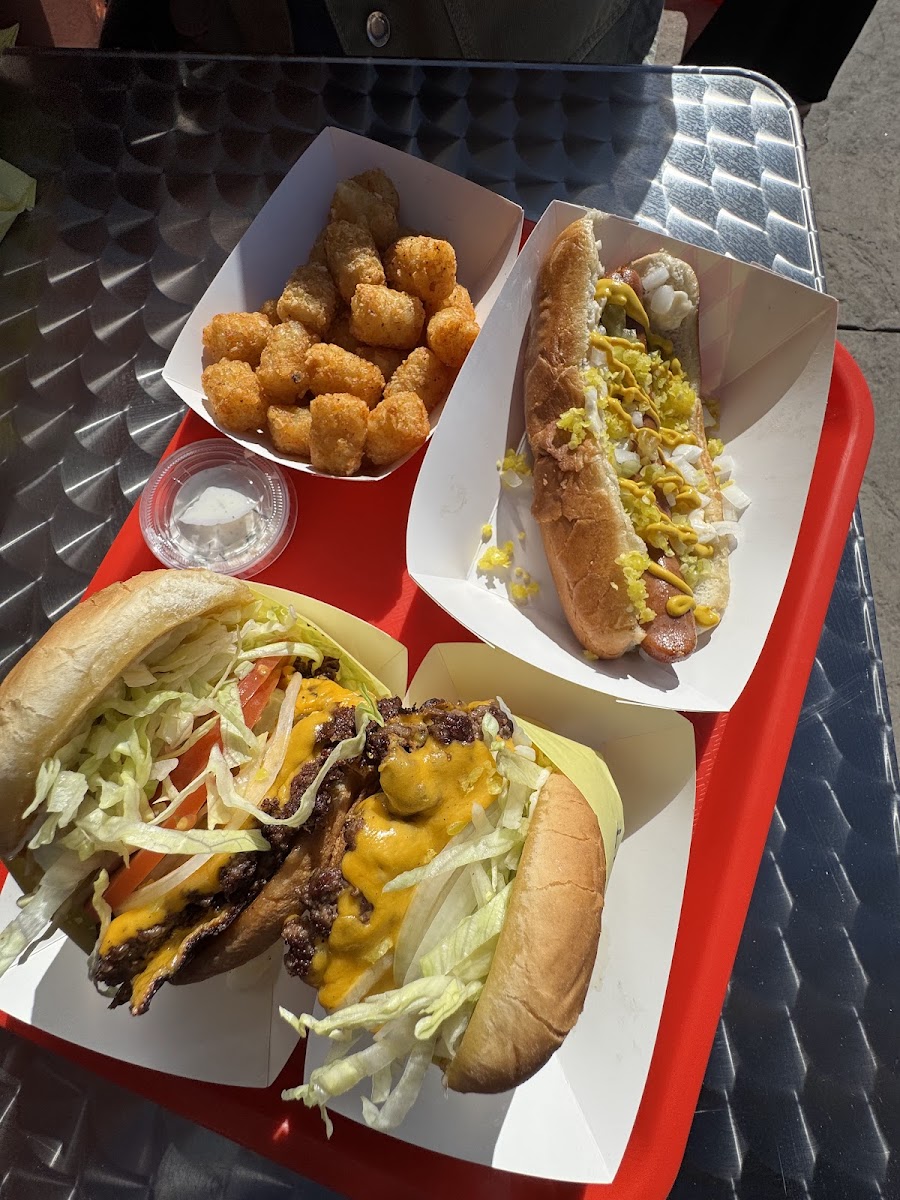 Yellow Paper Burger-7