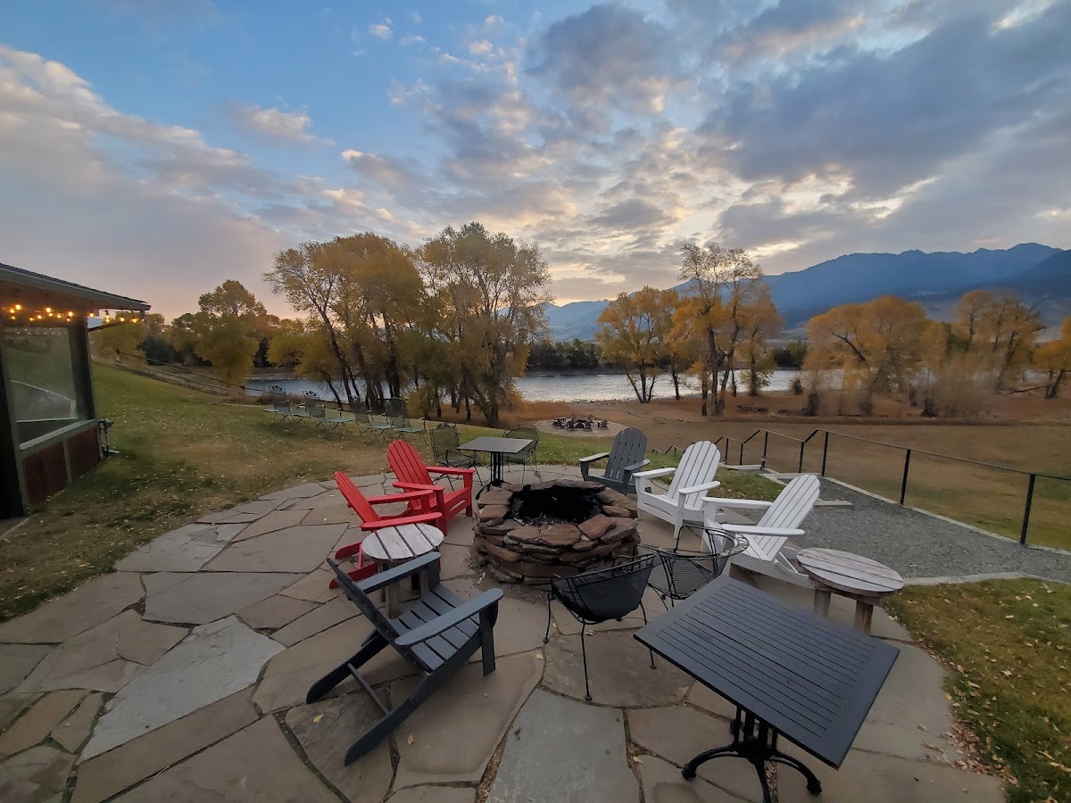 Yellowstone Valley Grill