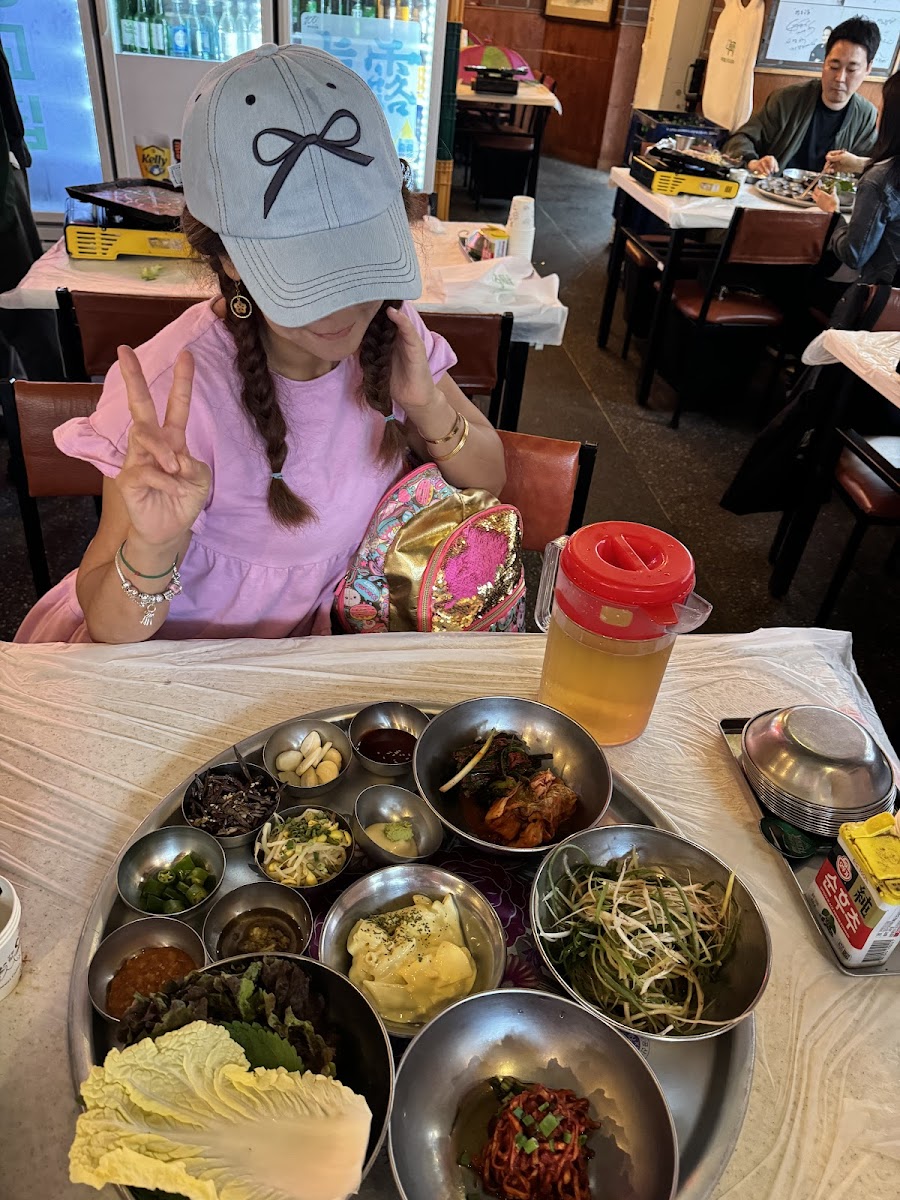 Yeongdong Gyojip Cheongdam Branch Korean Bbq-9