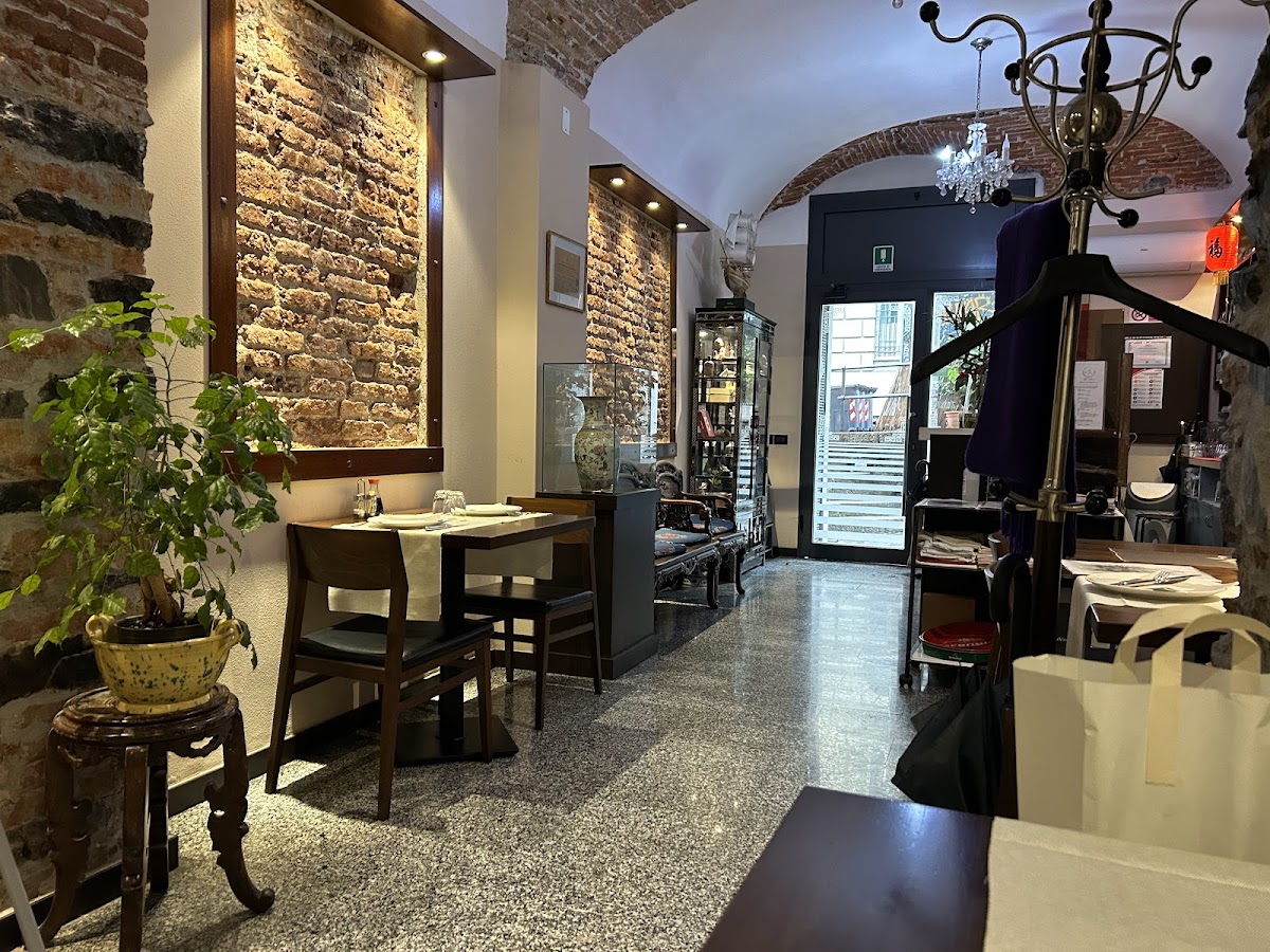 Yi Wei Chinese Art Restaurant