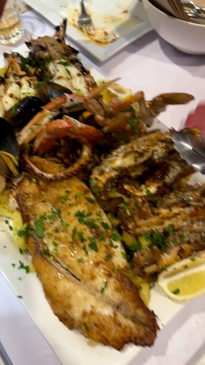 Yiamas Greek Taverna