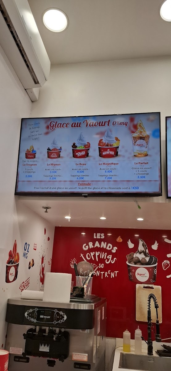 Menu Yogurt Factory Les Halles-5