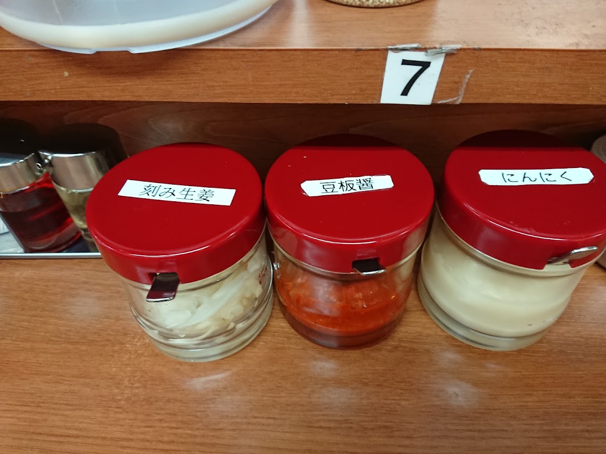 Yokohama-Iekei-Ramen Kempeiya-10