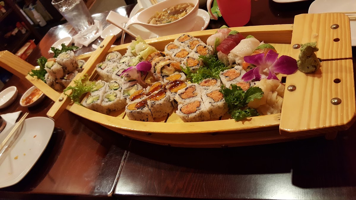 Yoshimama Japanese Sushi Bar-6