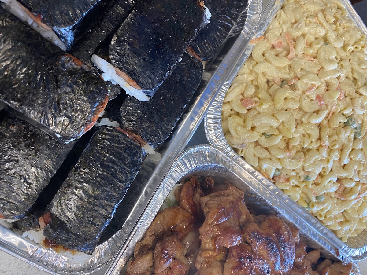 Young Hawaiian Bbq-4