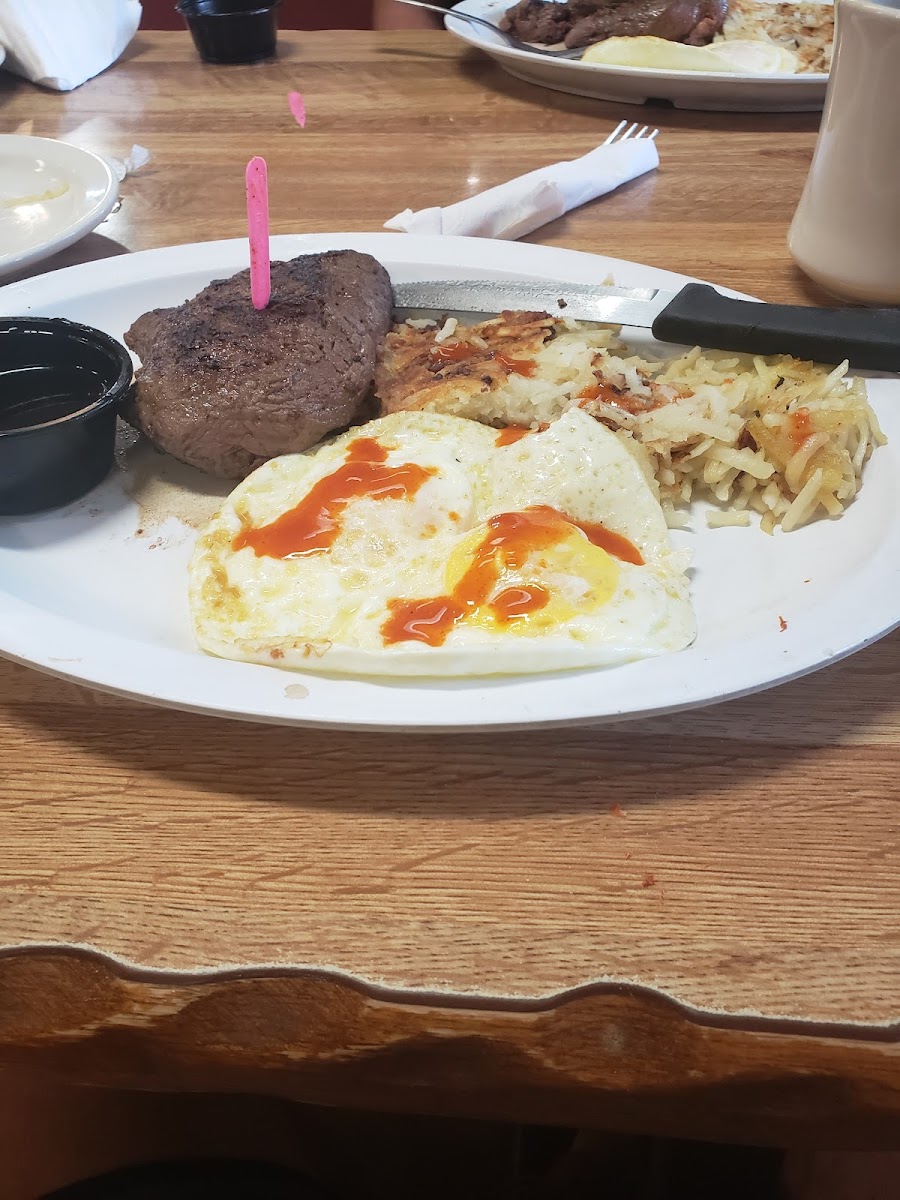 Youngblood's Cafe-8