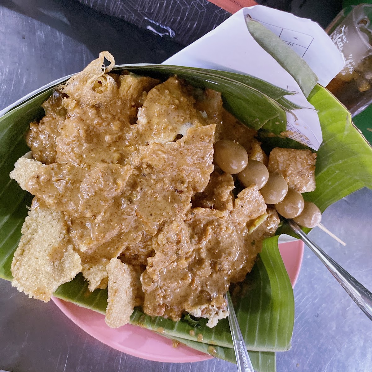 Yu Surip Spesial Nasi Pecel