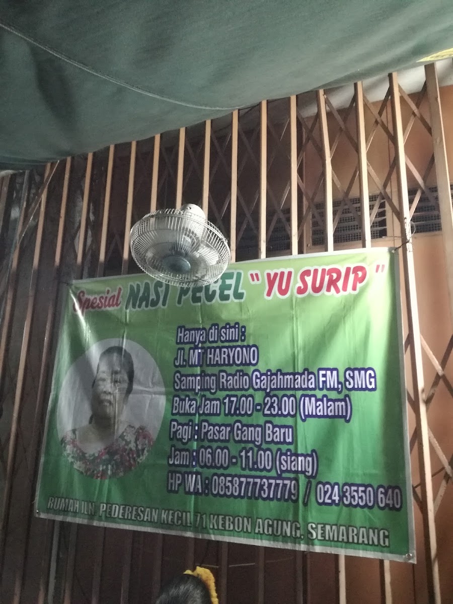 Menu Yu Surip Spesial Nasi Pecel-4