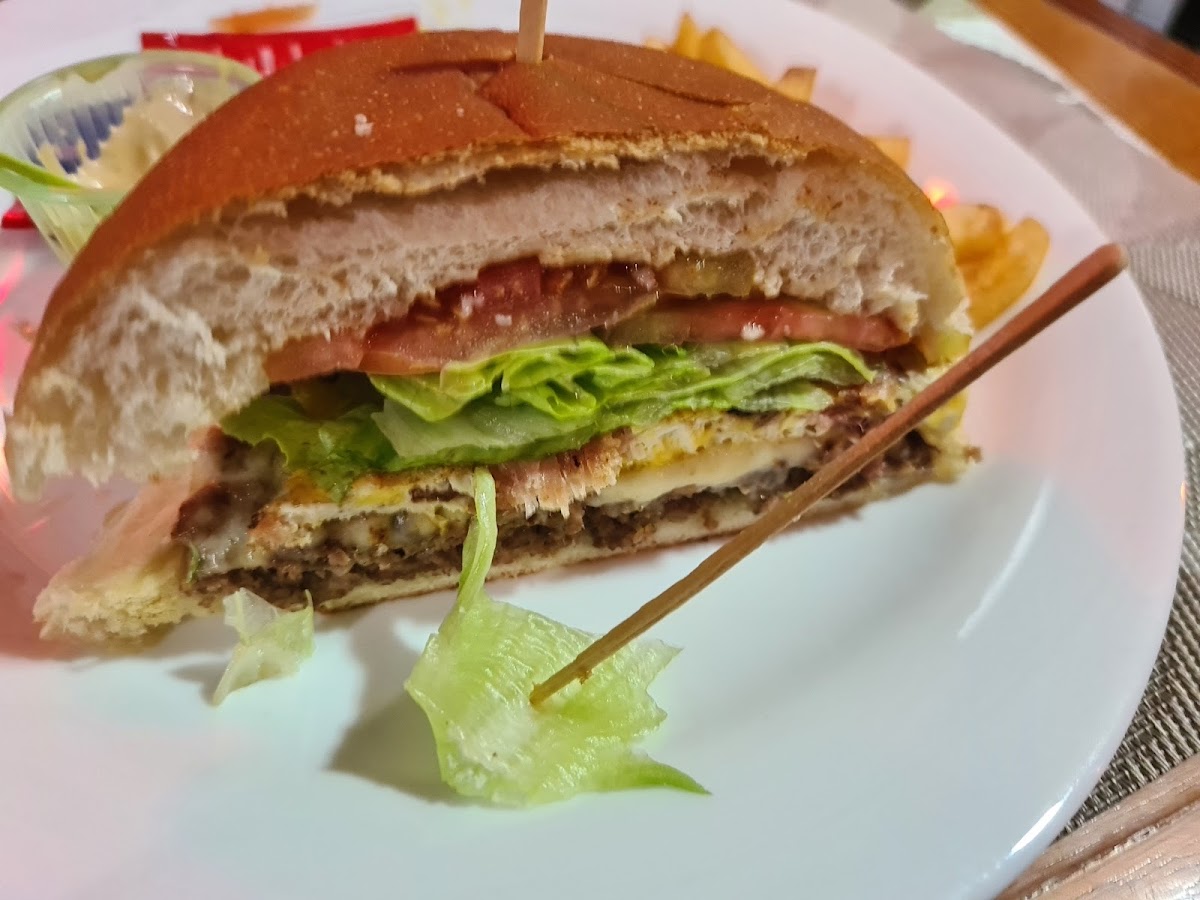 Zap Burguer - Águas De São Pedro-5