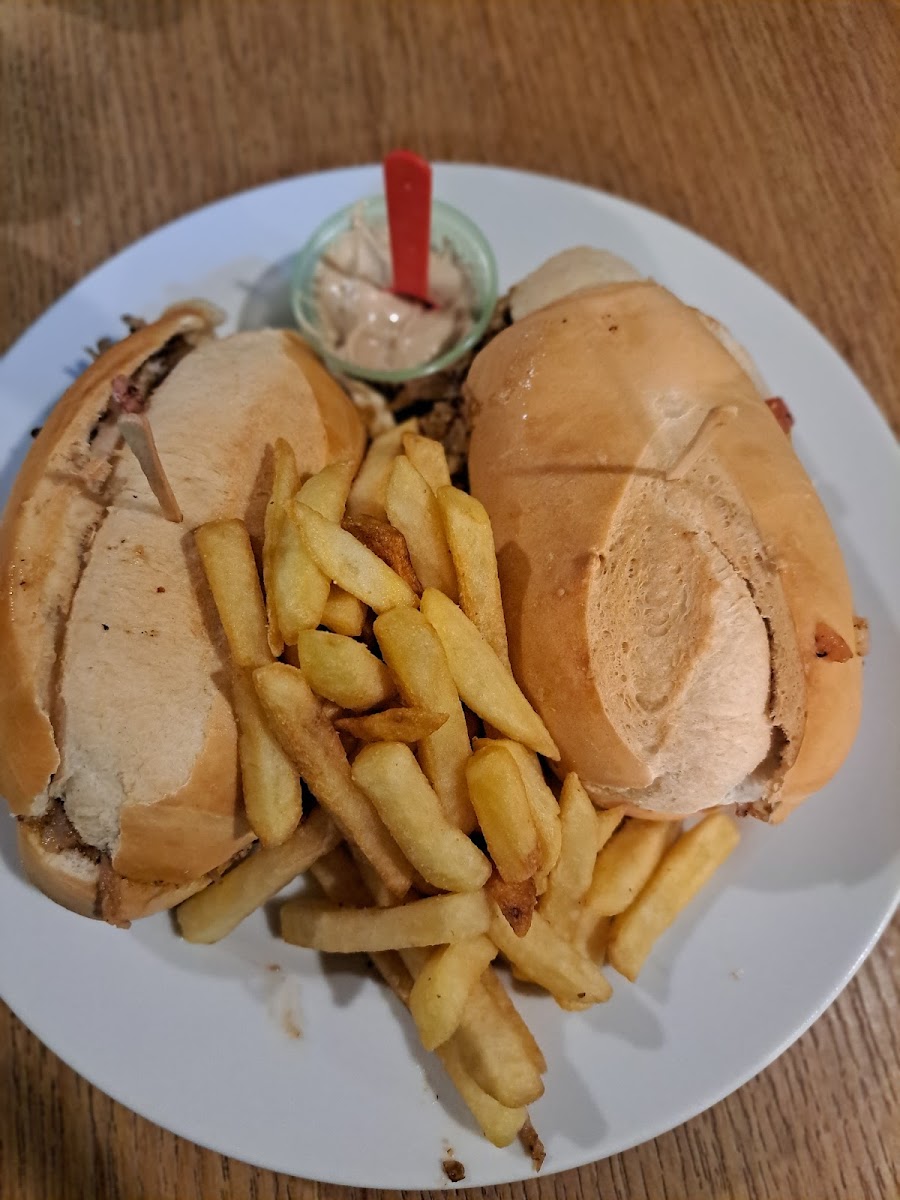 Zap Burguer - Águas De São Pedro-8