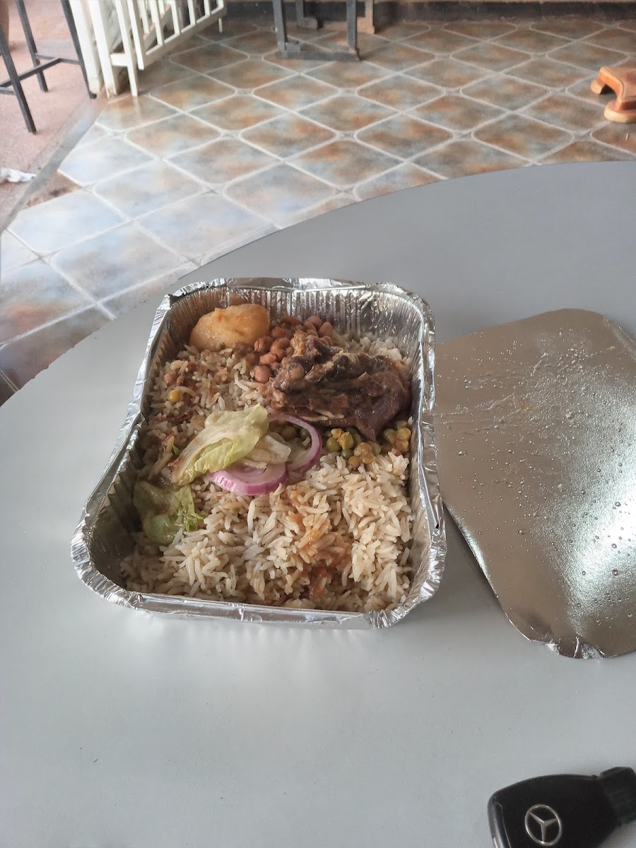 Zauja Restaurant Lusaniya-9