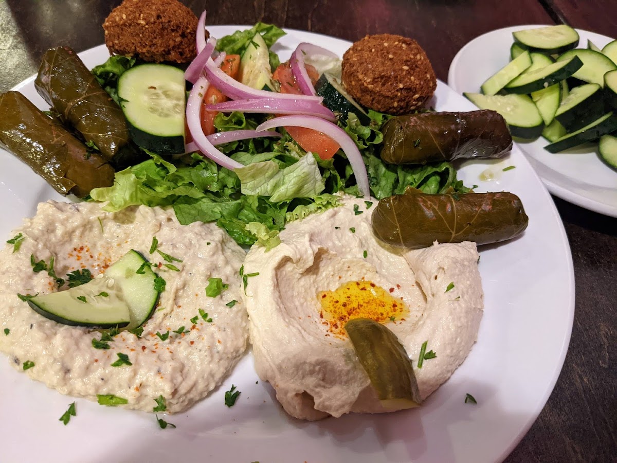 Zayna Mediterranean Restaurant-5
