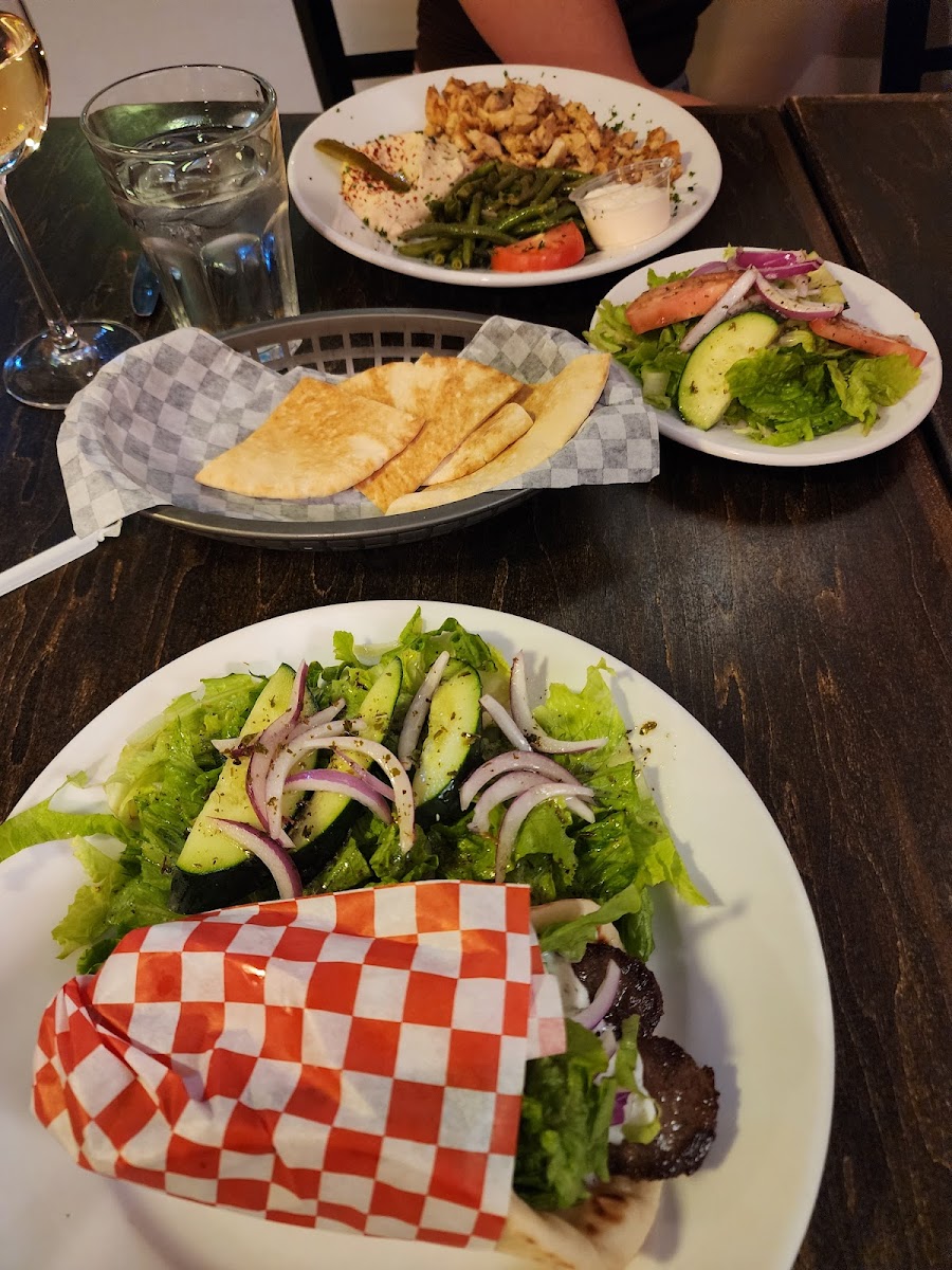 Zayna Mediterranean Restaurant-8