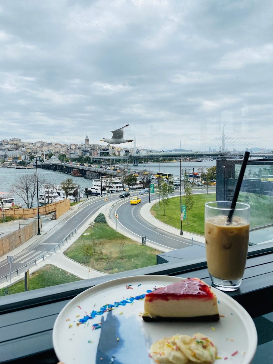 Zerina Cafe-9