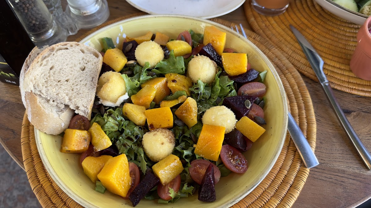 Zest - Mediterranean Restaurant-9