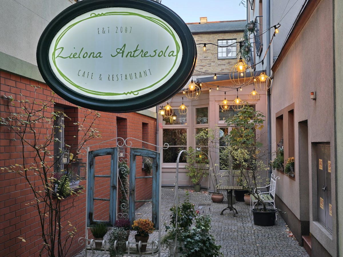 Zielona Antresola