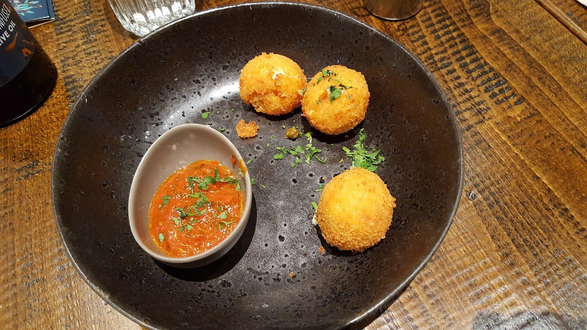 Zizzi - One New Change (St Paul's)-6