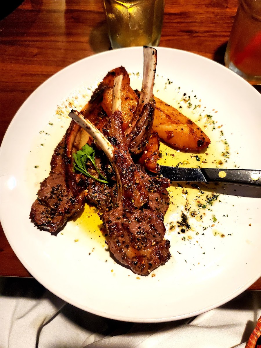 Zorba's Greek Bistro-10